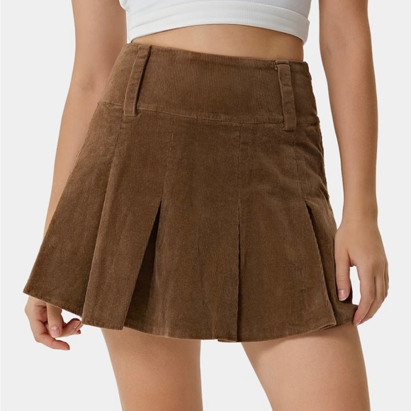 HALARA Pants - HALARA CORDUROY PLEATED SKIRT WITH SHORTS NWT